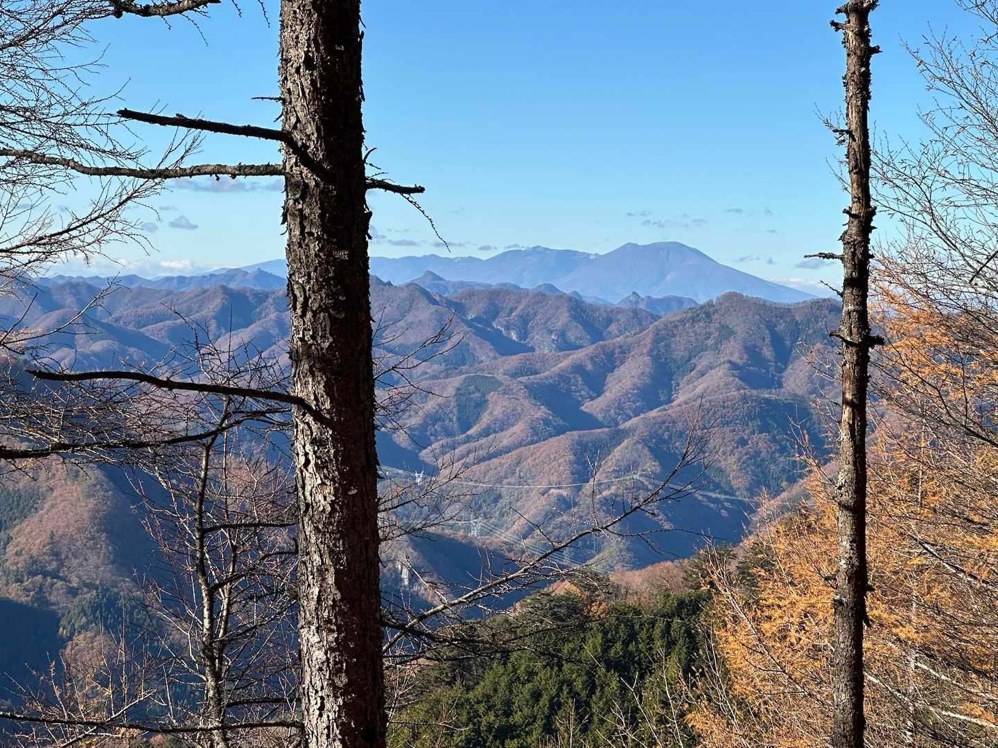 スッキリ浅間山、雲は何処へ？