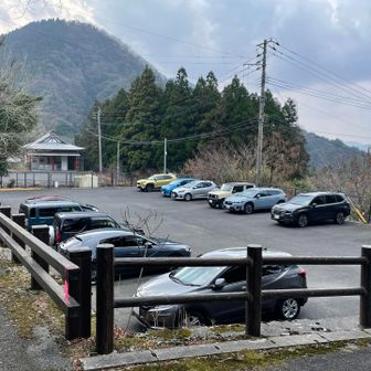銅の鳥居・幸駅の駐車場にゴール❣️
これにて今年の登り納め完了☝️

今年一年、無事故で怪我なくお山を楽しめたことに感謝したいと思います🙏