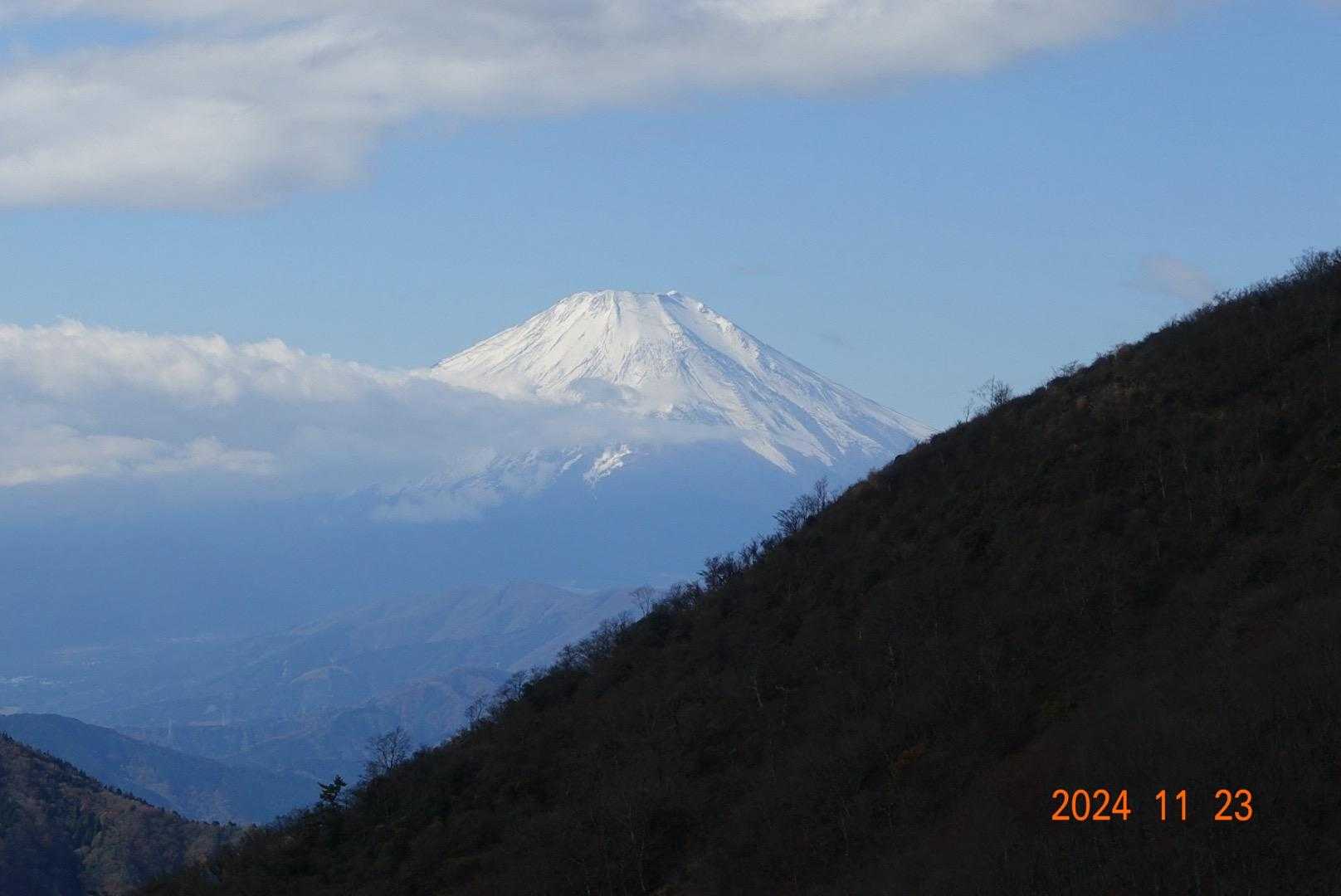 富士山
冠雪してるね