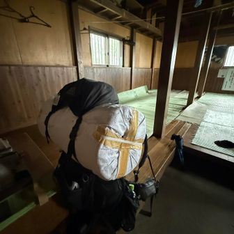 鳥原避難小屋に到着。お世話になります🙏
