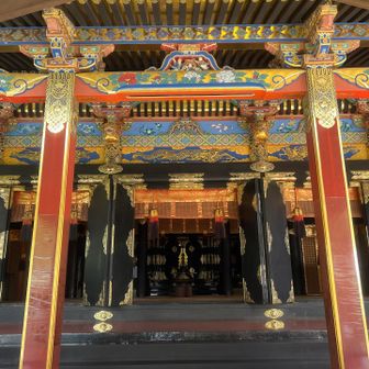 彫刻や装飾は美術館へ来たような感覚。
