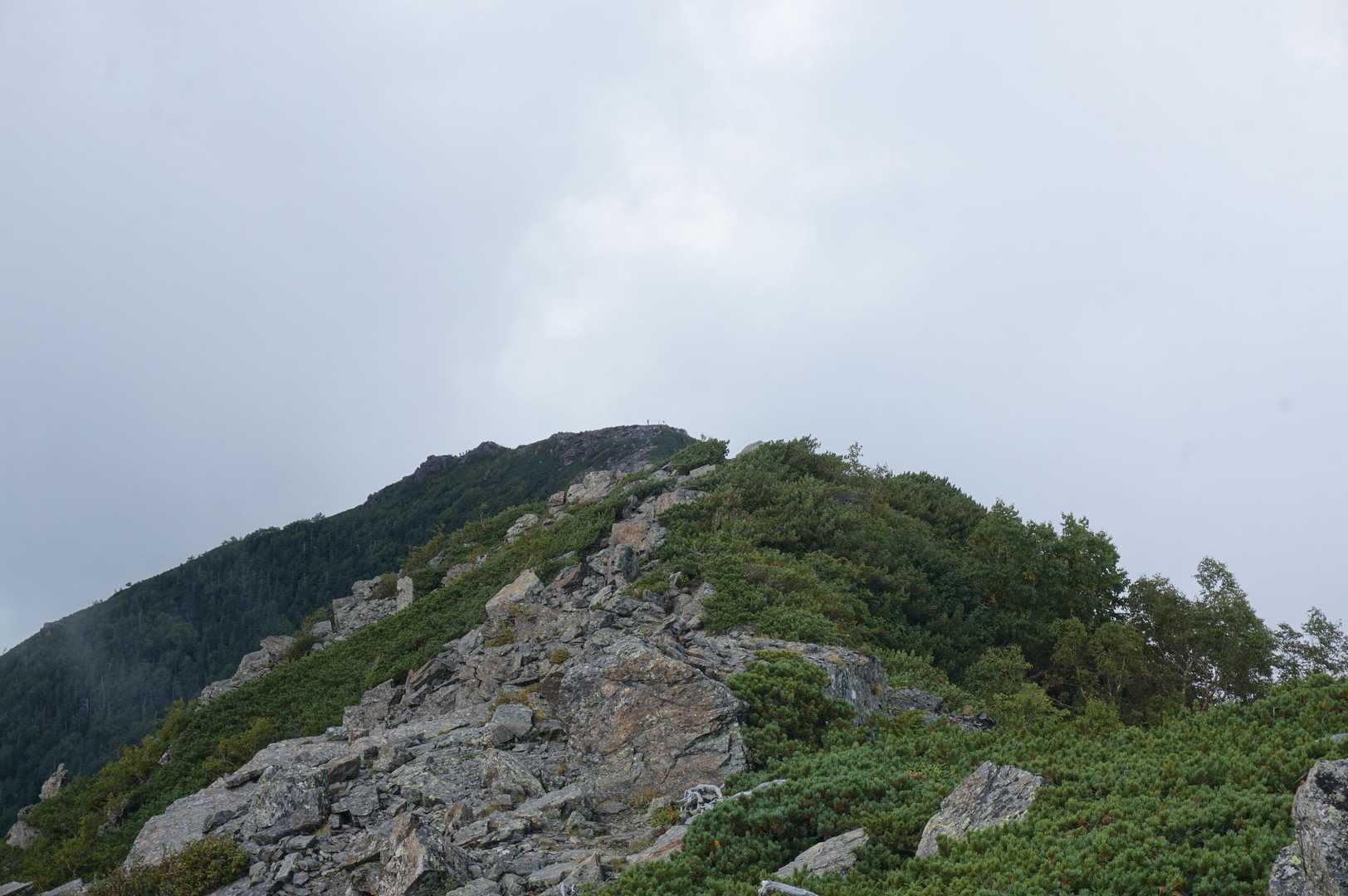 栗沢山には人が居るのか？何となく声が聞こえる。