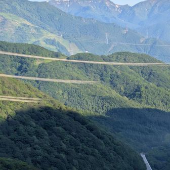 Ｒ17
奥に苗場山！