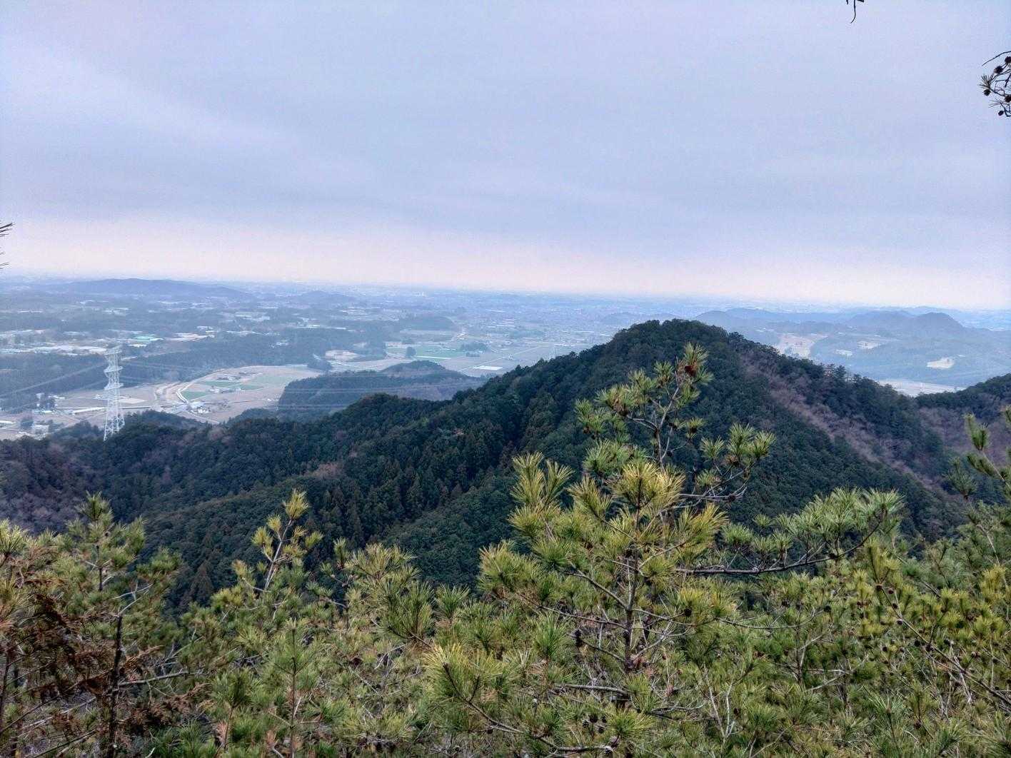  次石山登山口-小倉城山-小倉城八方館跡-今里山-与松山- 縦走コースの写真
