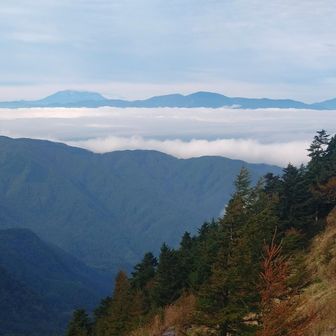 塩くれ場～烏帽子岩間は、南側のルートが眺望が良くオススメです