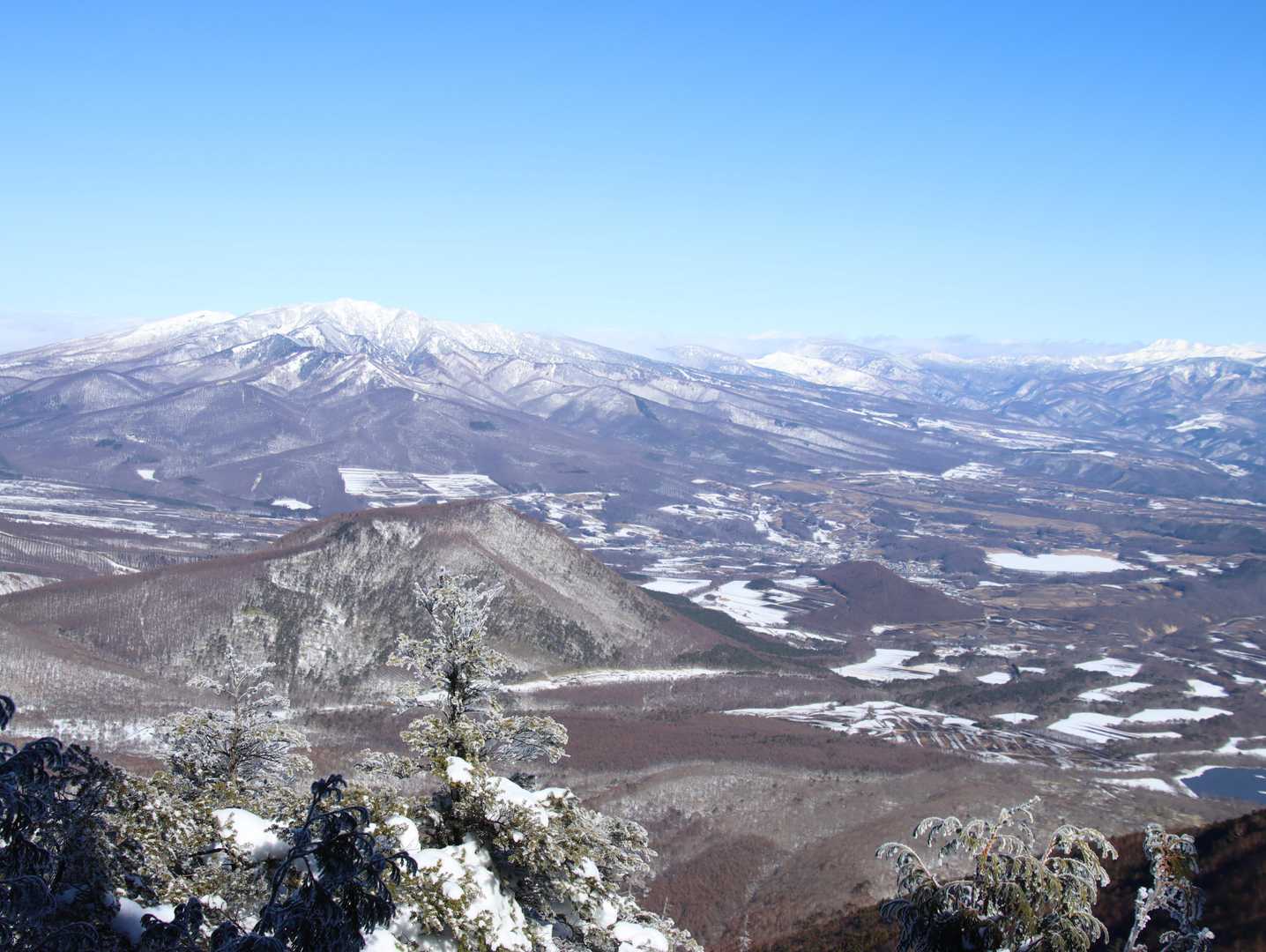 根子岳･四阿山方面の景色[水ノ塔山山頂]