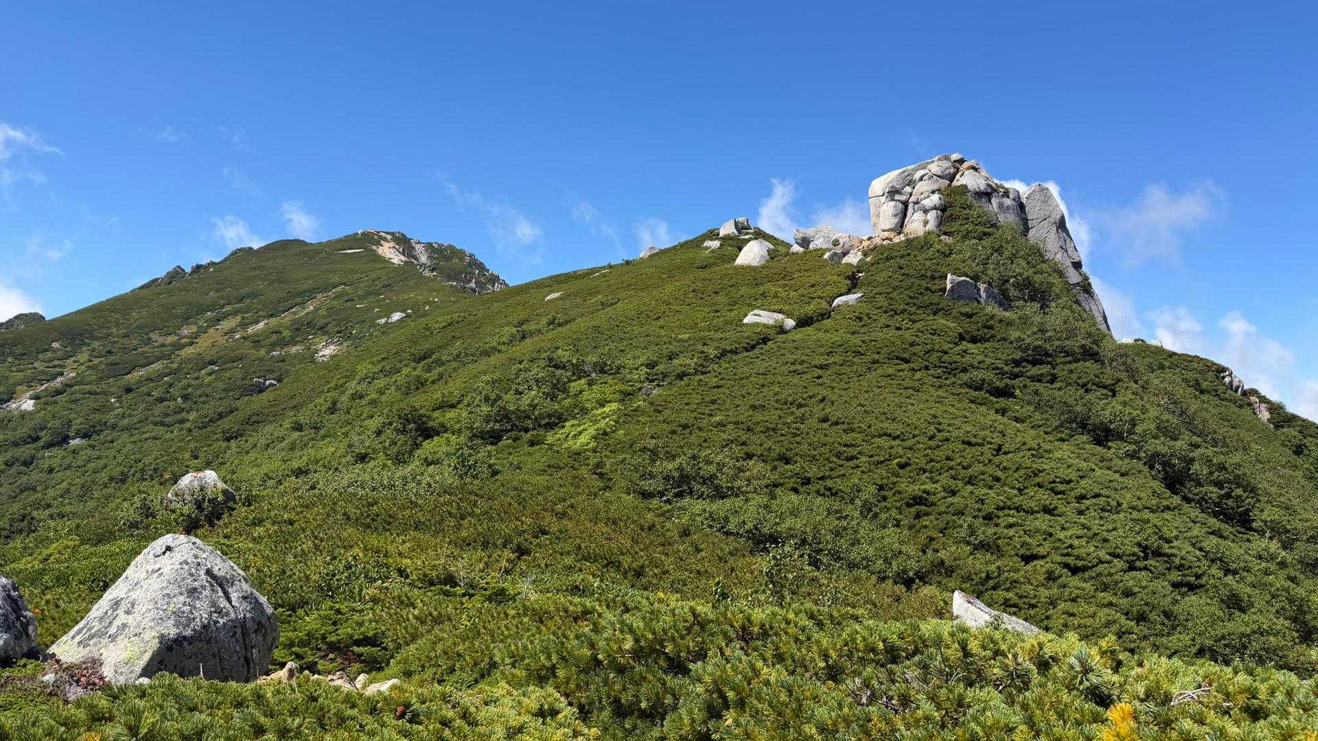 空木岳⛰️山頂
駒石🪨までもう少し‼️