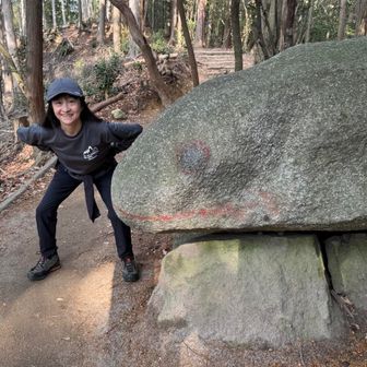 カエル🐸岩だけど…

落書きダメ🙅