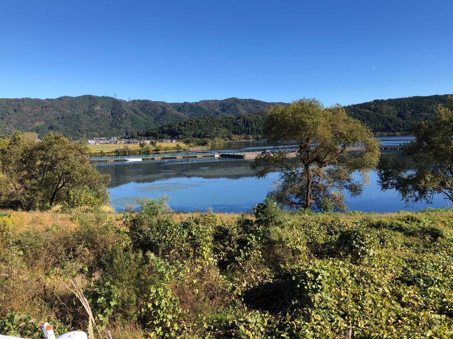余呉湖が間近に！