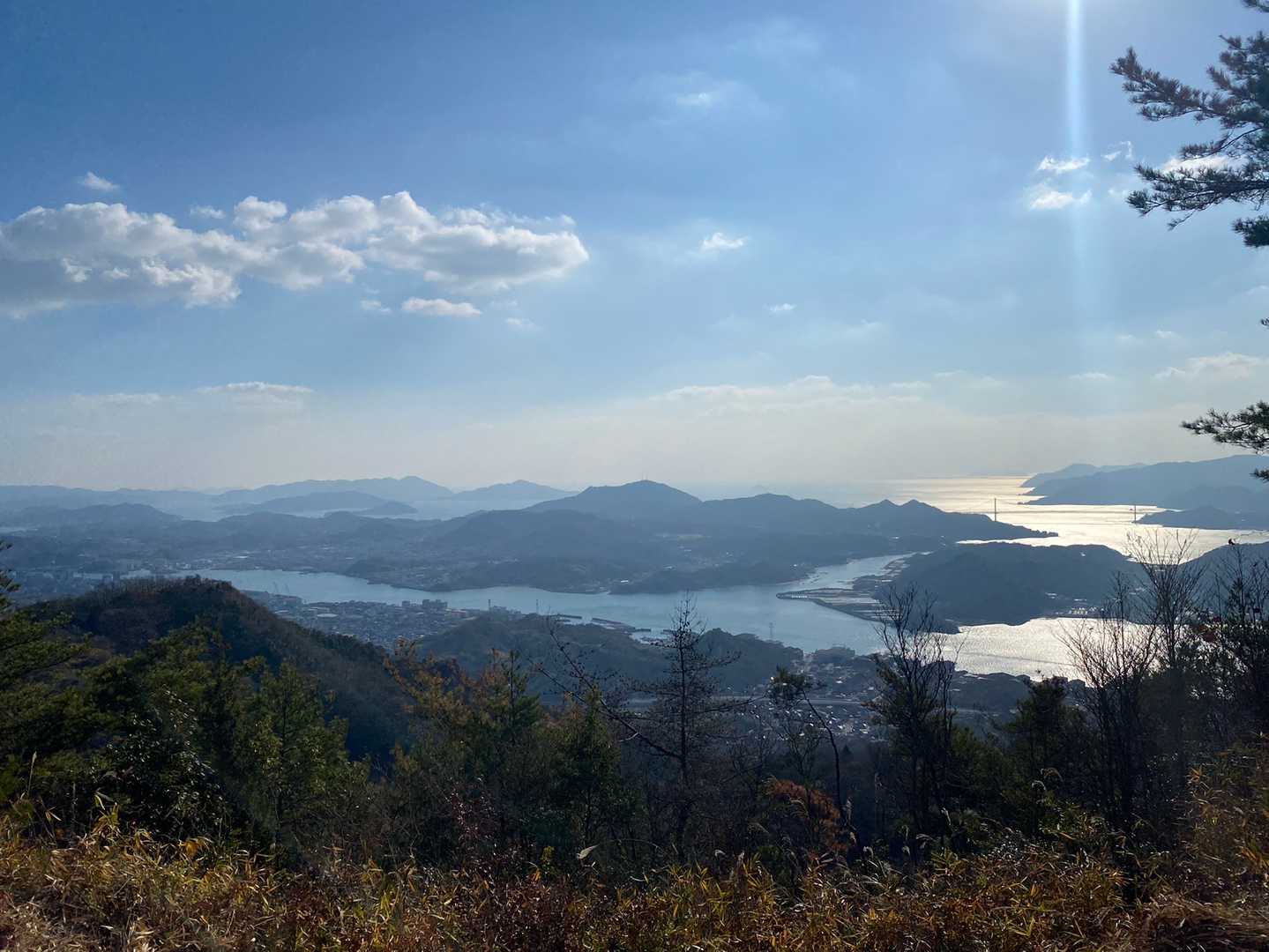 鳴滝登山口バス停-鳴滝城山-鳴滝山-鉢ヶ峰-大平山-米田山 縦走コースの写真