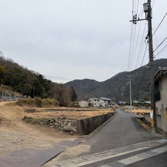 ココを左に上がる