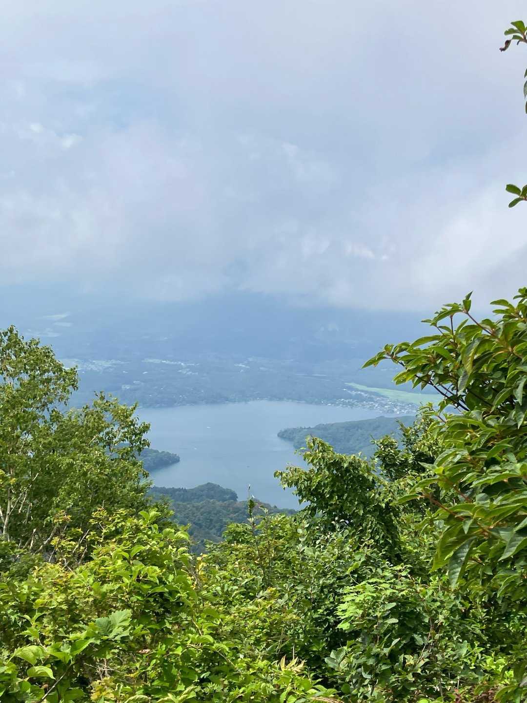 大明神岳からの野尻湖