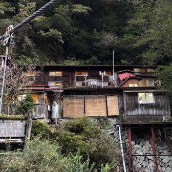 雰囲気のある山小屋