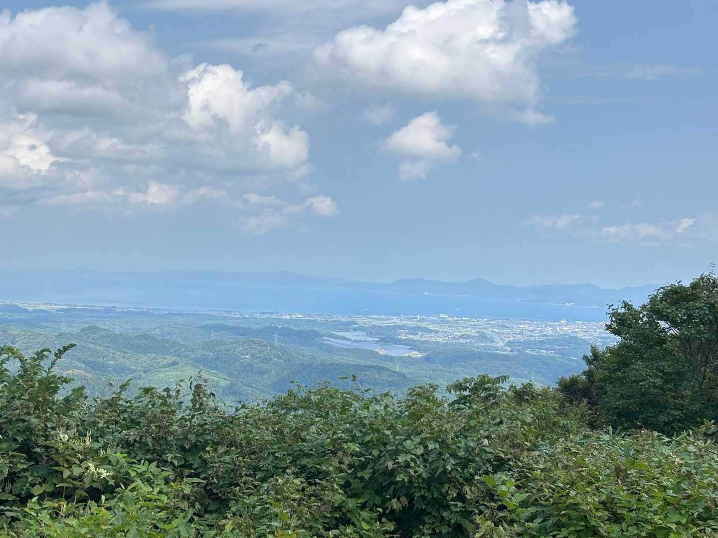着きました〜✌️

青森市内が見えますね😍