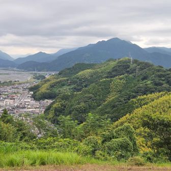 竜爪山