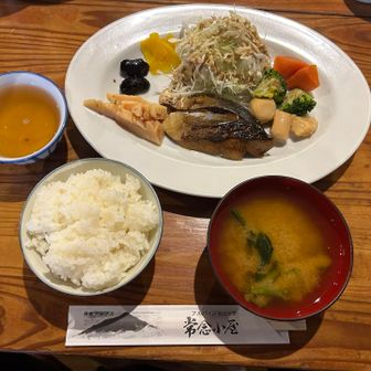 夕食🍲