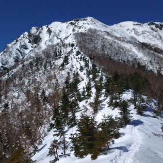 横岳、迫力ある〰️、ステキ〰️😍