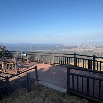 八面山北峰　標高512m
山頂プレートを探すの忘れてたけど、ないのかな。