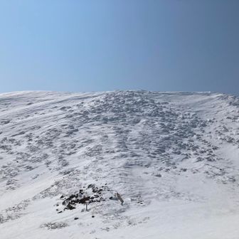 鳥海山の斜面、綺麗です
