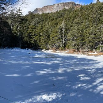 みどり池から稲子岳と