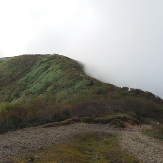 では南月山方面へ