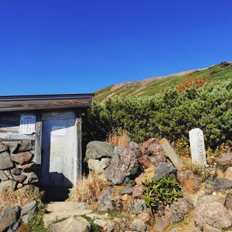 八合目避難小屋