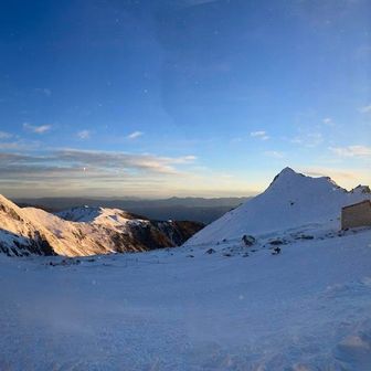お天道様出てきたー！
おはよーございまーす！！