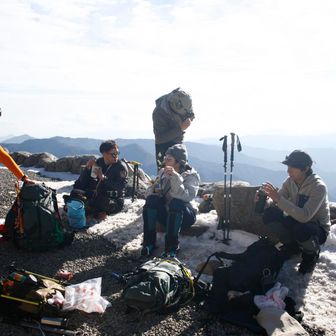 今回はお茶漬けにしてみました。
美味しかった🥰

マサくんとカジくんは一歩先に下山します。