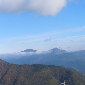 落禿から太郎次郎も見えます⛰️