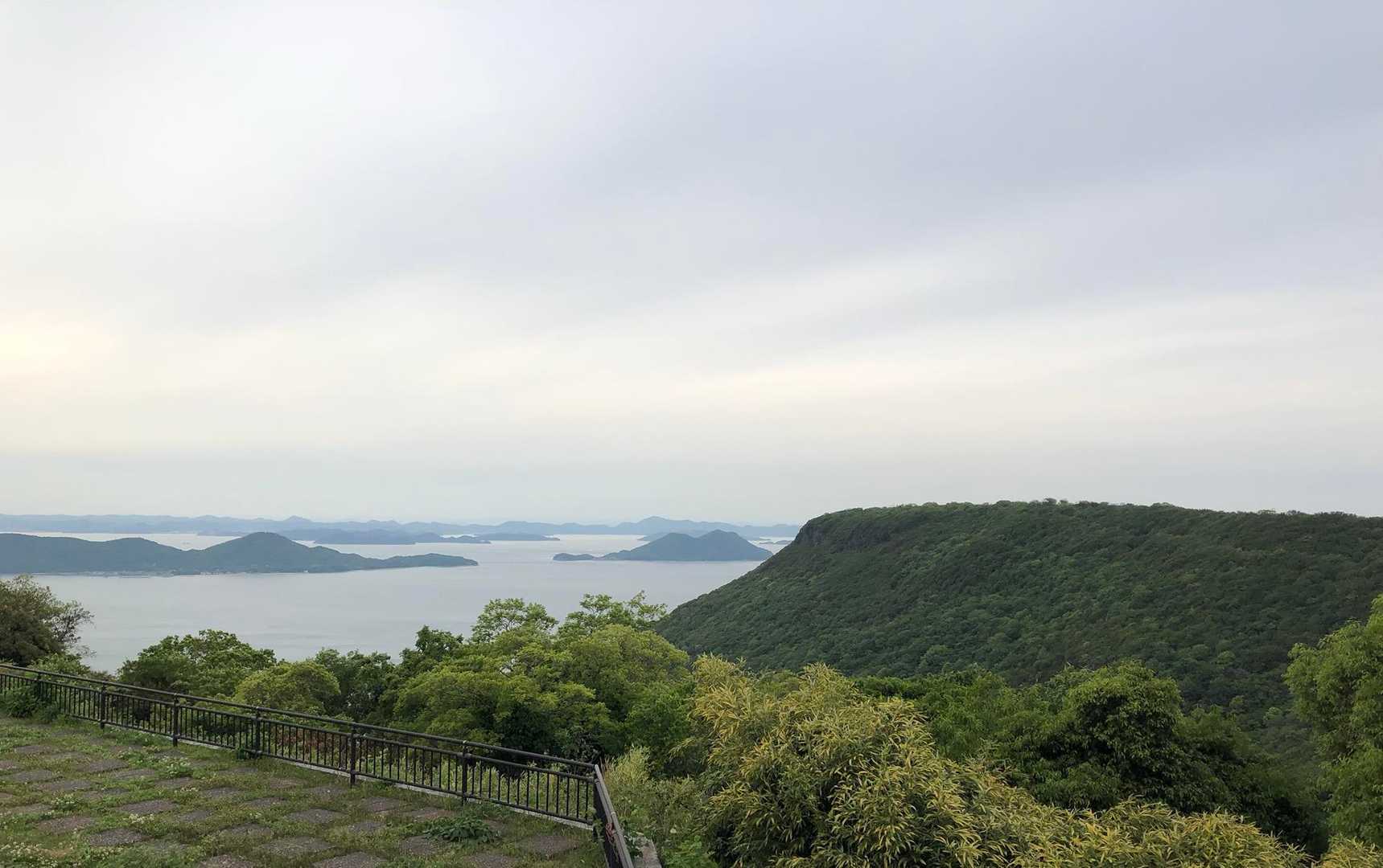 最後は屋島南嶺側にある🅿️付近から
北嶺方面を望みます！