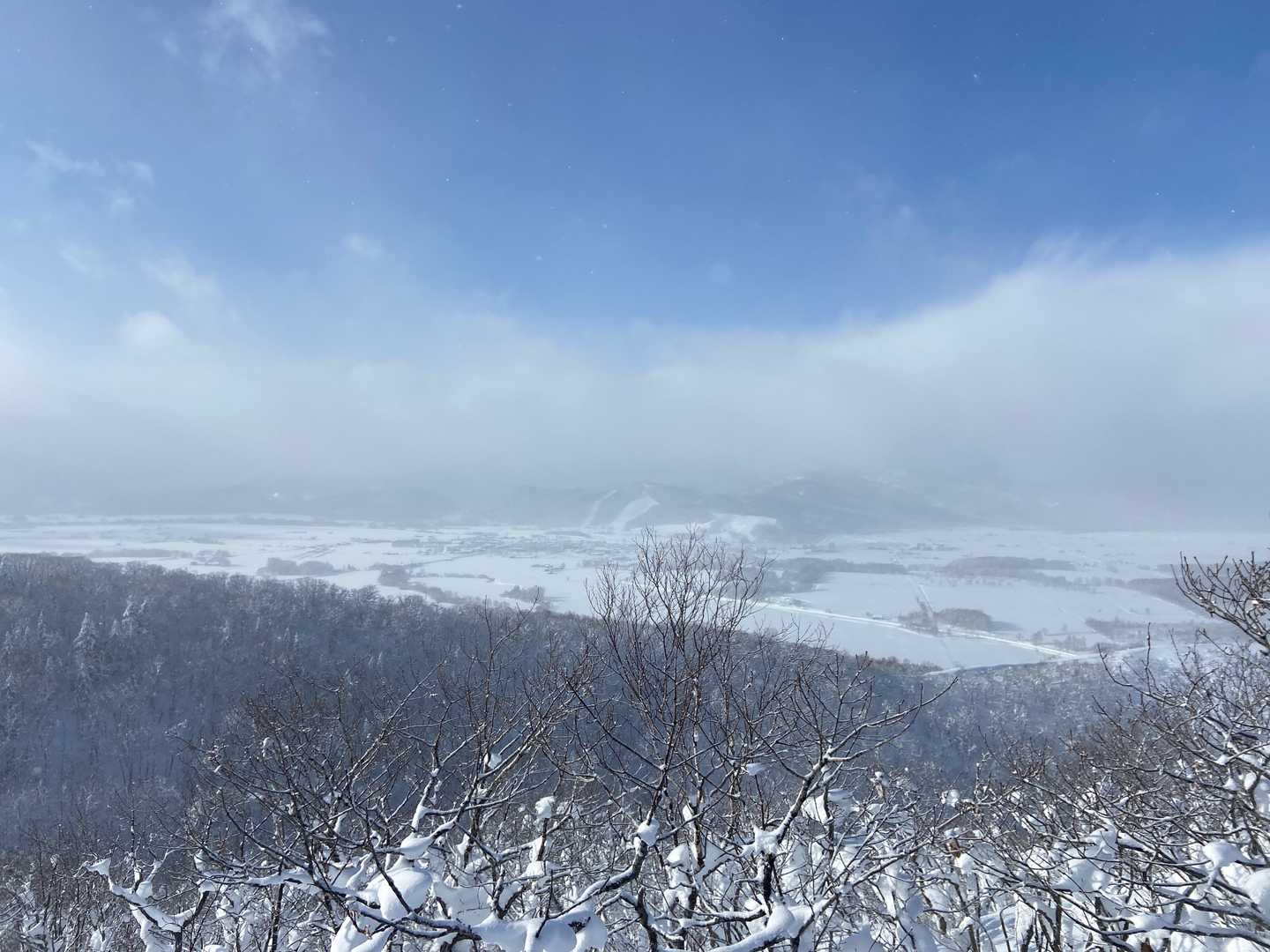 山頂から幌加内町の眺望