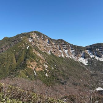 経ヶ岳見えてきました‼️