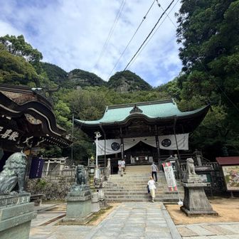 無事下山を感謝参拝
