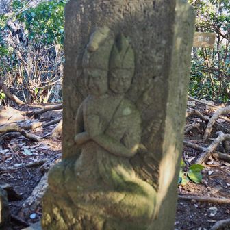 観音塚
最初のポイント地点