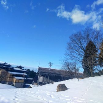 無事下山🙌
青空を見ていると穏やかな冬の日に思うけど、時折飛ばされるほどの爆風🌀🌀
重いので飛ばされませんけど🤣

最後まで見ていただき
ありがとうございました☺️
皆さまに
幸多からんことを
願っています🙏
