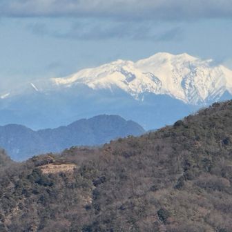 御嶽山　真っ白に