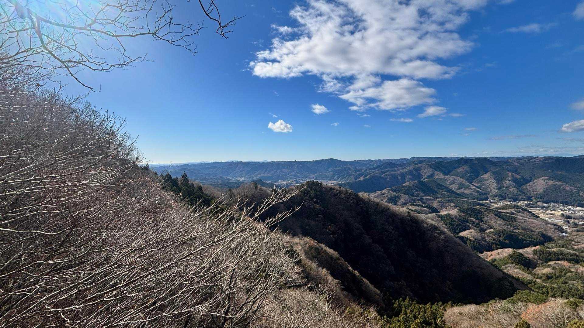 立神山-鍋転山-月居山-月居観音堂 周回コースの写真