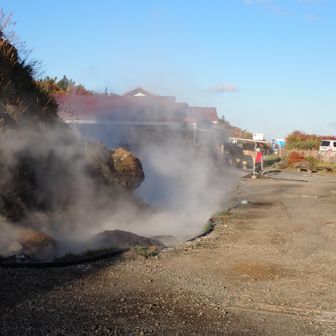 須川温泉脇、天気良好。期待大。