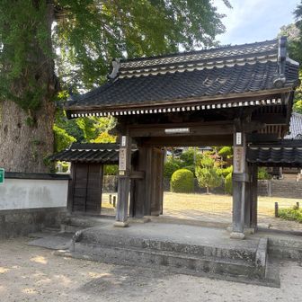 天徳寺より山へ