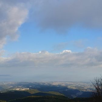 鳥甲山 頂上先の展望所