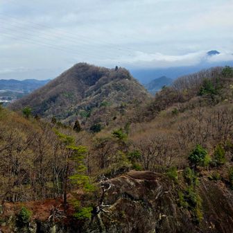 岩殿山方面