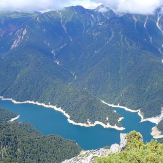 黒部湖
