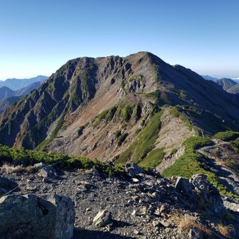 小赤石岳から、赤石岳