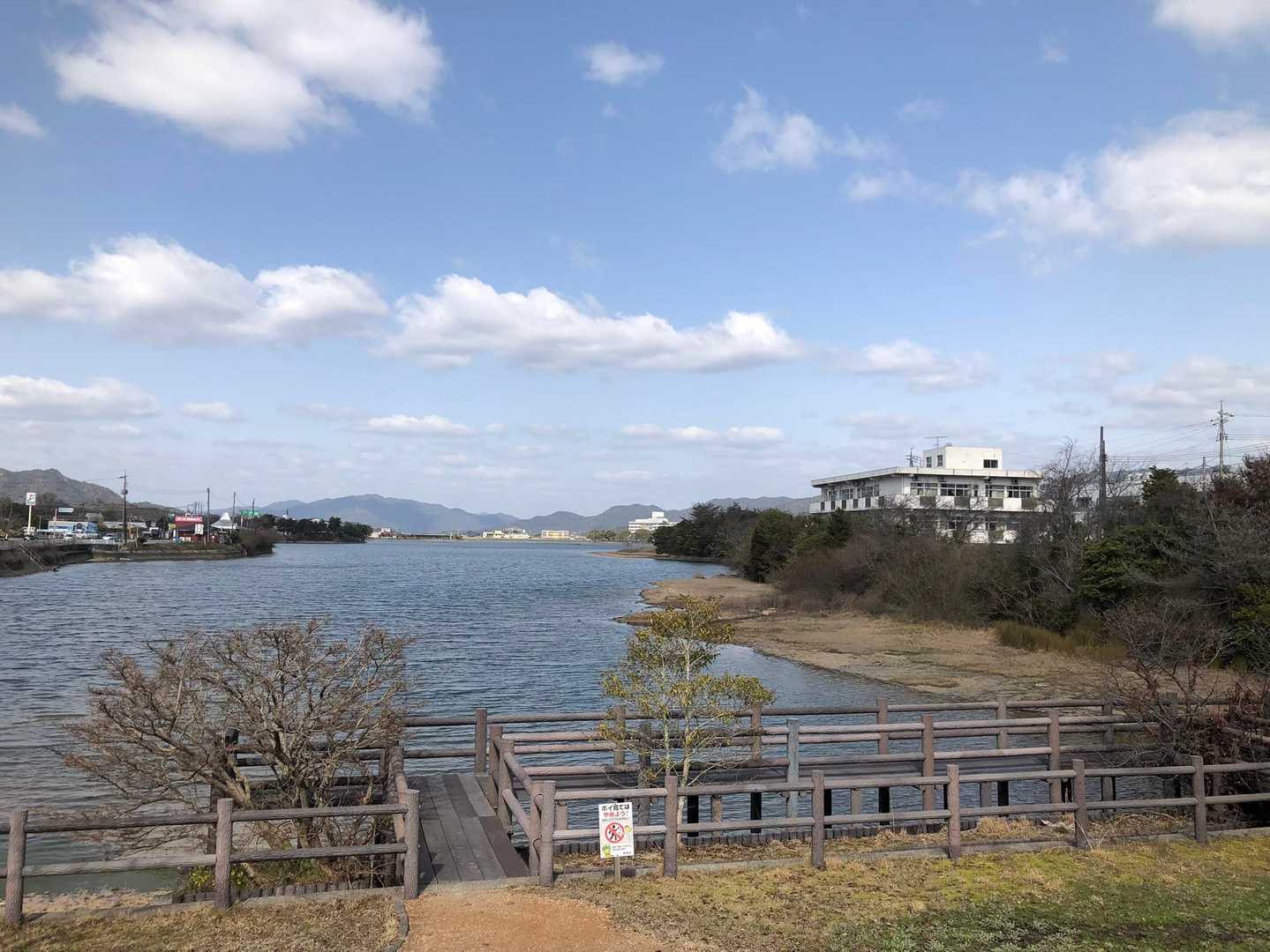 長沢湖から周回します