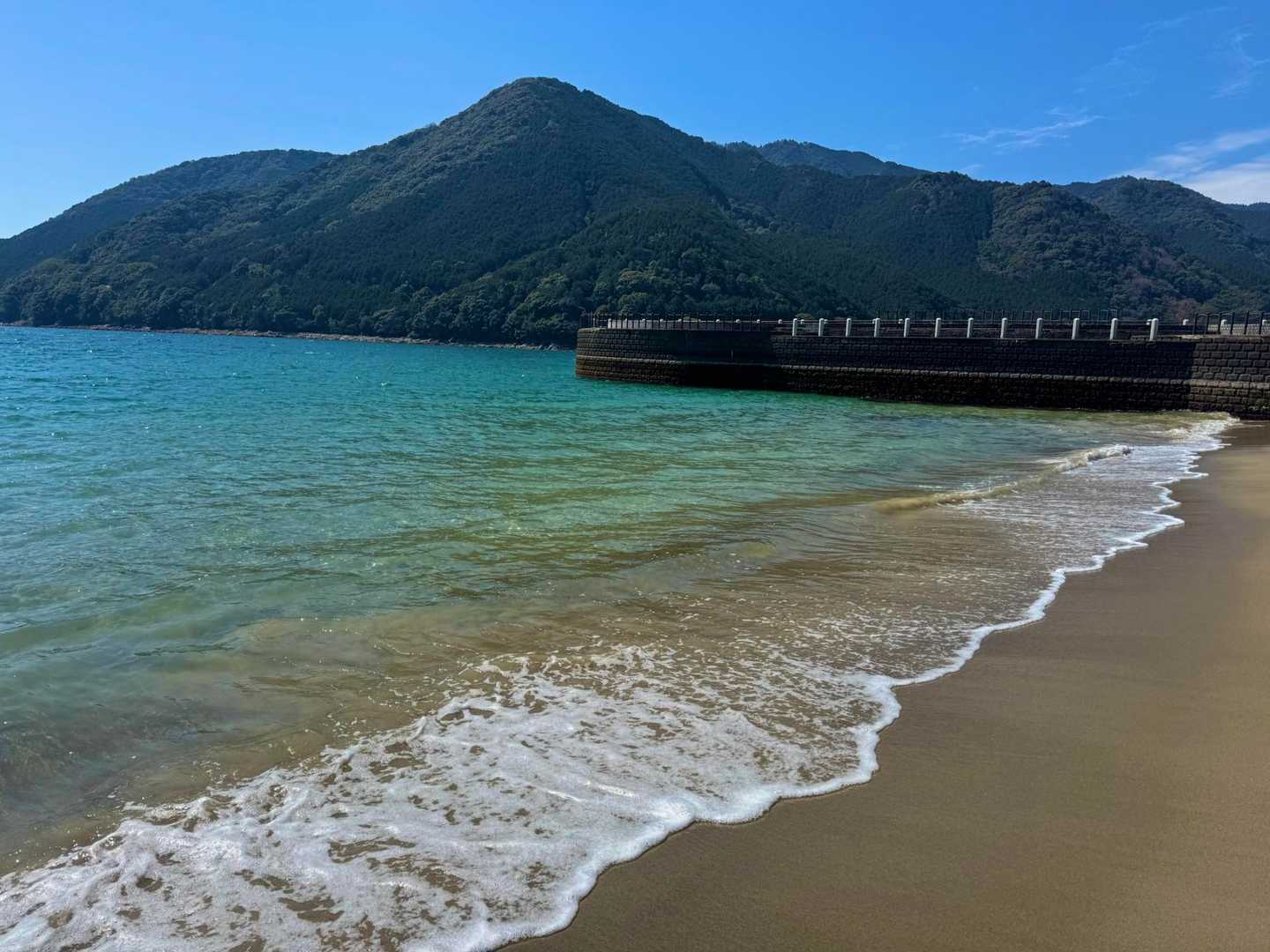 三木里ビーチ🏖️だよー