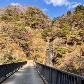 羽衣橋と白糸の滝