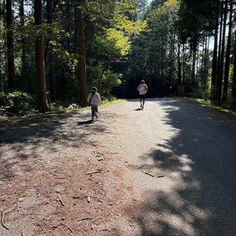 奥武蔵ウルトラマラソン
やってました
70km😱

娘ちゃんもダッシュ
応援します📣