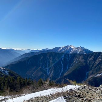 悪沢岳😎の雪の量がすごい👍