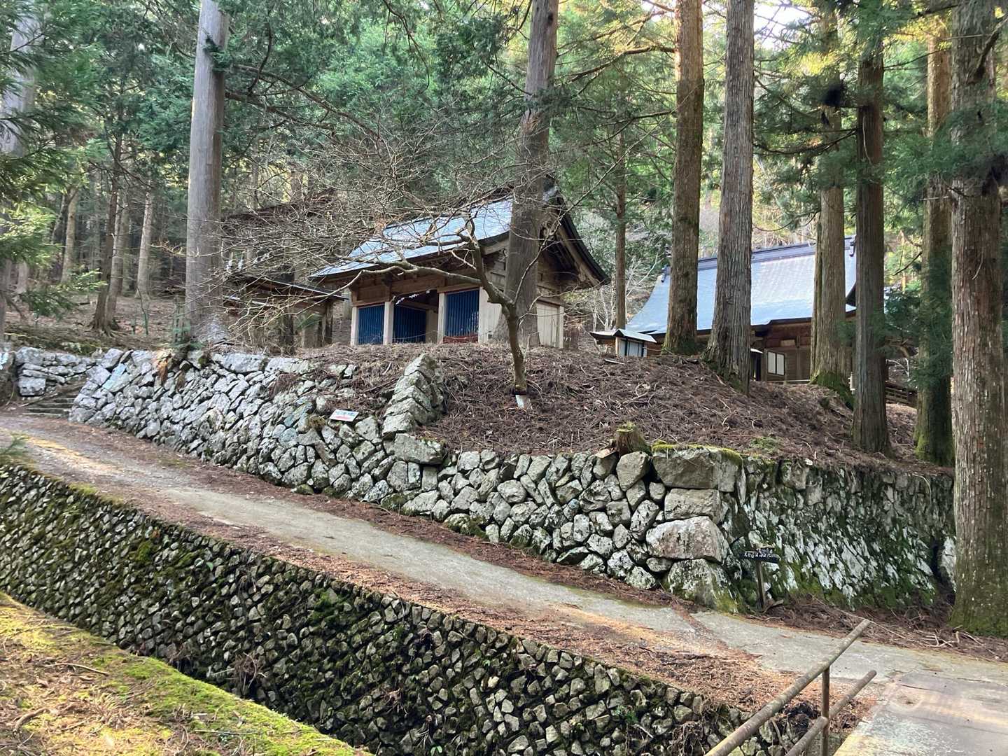 登山口の檜峯神社に戻ってきた。