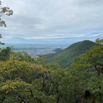 起床山からの大坊山⛰️👀